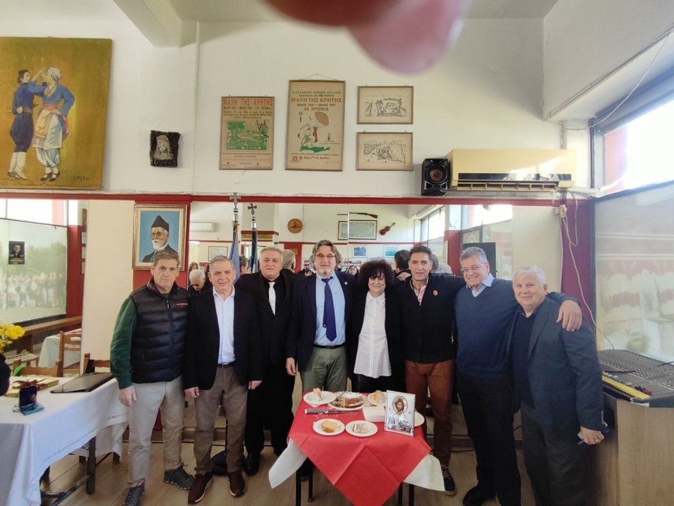 Ο Σ.Α.Σ.Α. Δυτικής Αττικής έκοψε τη βασιλόπιτα 