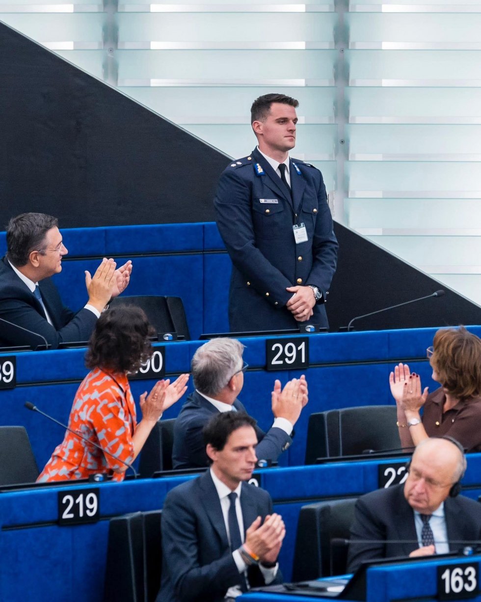 Τιμητική διάκριση στην Ελληνική αποστολή δασοκομάντο απο το Ευρωπαϊκό Κοινοβούλιο