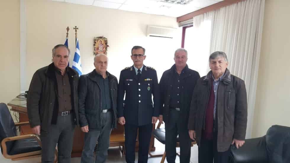 Εθιμοτυπική επίσκεψη  του Σ.Α.Σ.Α.  Ν. 'Αρτας στην Δ.Α. 'Αρτας 